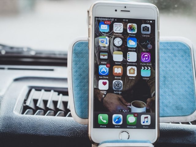 Top playlists pour roadtrip en Europe — 9 sélections prêtes