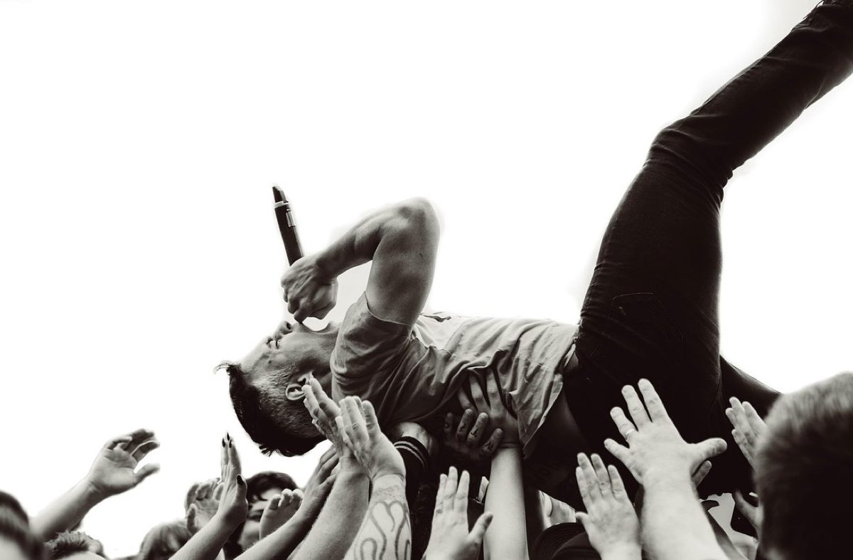 Songkick ou Bandsintown : choisir la meilleure app concerts
