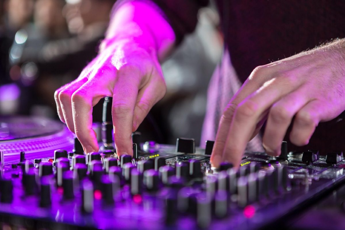 SoundCloud ou Bandcamp pour découvrir des artistes indépendants